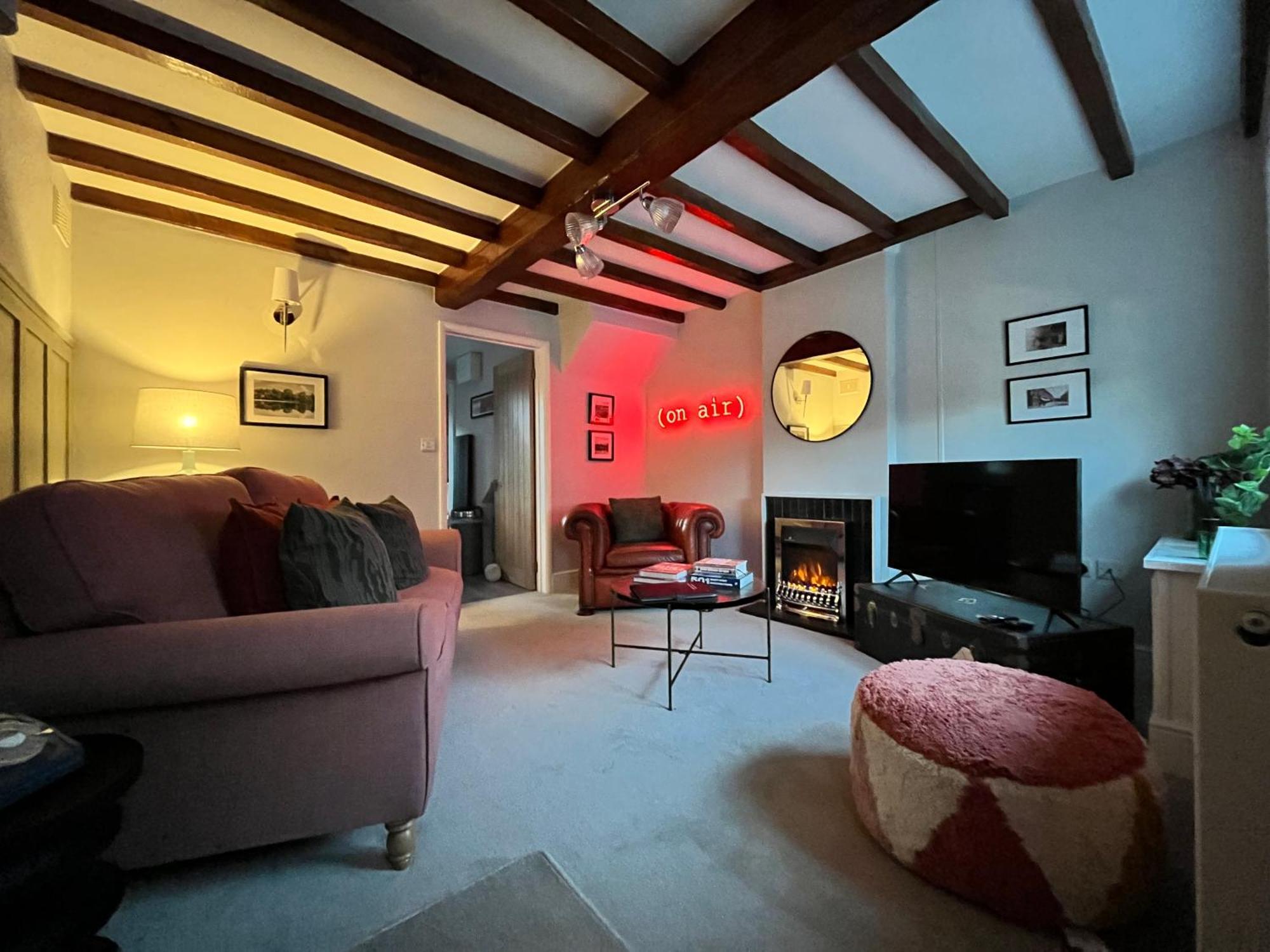 Boutique Style Cosy Cottage Ellesmere Exterior foto